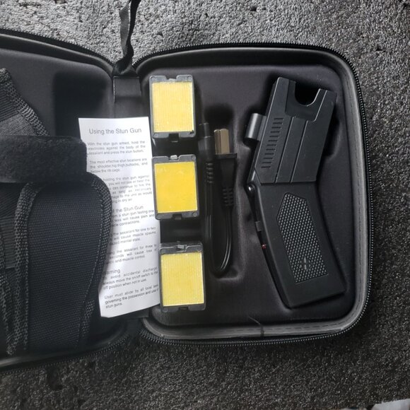 Tazer - Picture 1 of 1